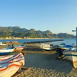 Sporting Baia Szálloda Giardini Naxos