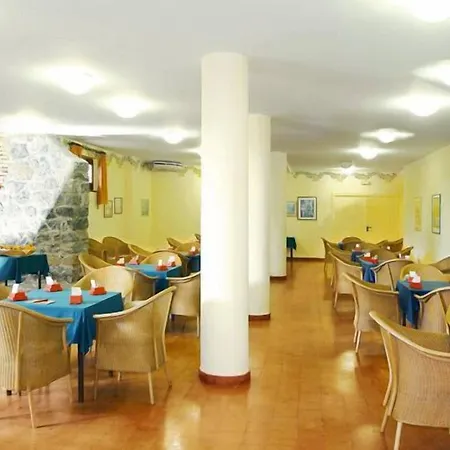 Szálloda Sporting Baia 4*
