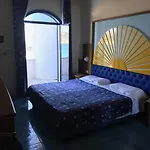 Sporting Baia Hotel 4*