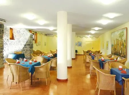 Sporting Baia Hotel 4*