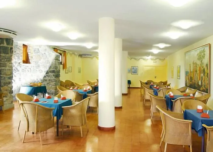 Szálloda Sporting Baia 4*