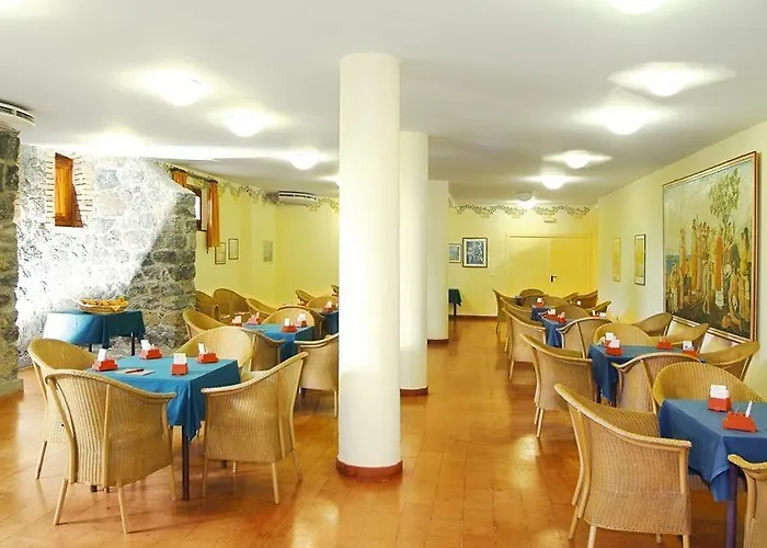 Szálloda Sporting Baia 4*